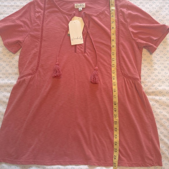NWT Wonderly Rosy BerryTie Front Short Sleeve Medium Top - Picture 3 of 6